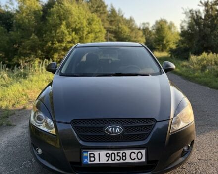 Серый Киа Сид, объемом двигателя 2 л и пробегом 207 тыс. км за 6700 $, фото 1 на Automoto.ua