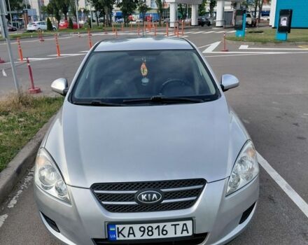 Серый Киа Сид, объемом двигателя 1.4 л и пробегом 202 тыс. км за 4800 $, фото 1 на Automoto.ua