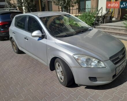 Сірий Кіа Сід, об'ємом двигуна 1.4 л та пробігом 160 тис. км за 4500 $, фото 1 на Automoto.ua