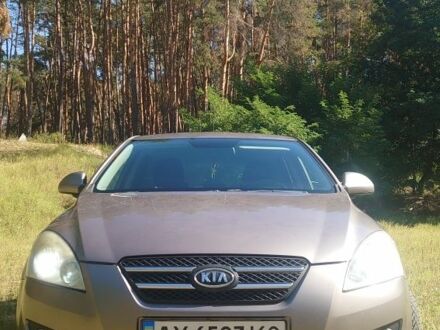 Киа Сид 2007 в Харькове на Automoto.ua Серый Киа Сид, объемом двигателя 1.6 л и пробегом 277 тыс. км за 5450 $, фото 1 на Automoto.ua