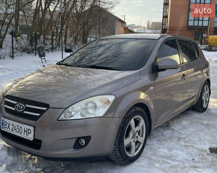 Сірий Кіа Сід, об'ємом двигуна 1.58 л та пробігом 280 тис. км за 6200 $, фото 1 на Automoto.ua