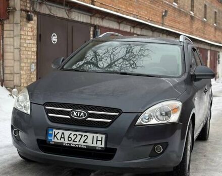 Серый Киа Сид, объемом двигателя 1.6 л и пробегом 289 тыс. км за 7800 $, фото 1 на Automoto.ua