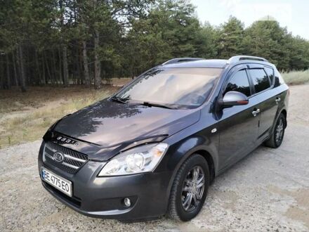 Кіа Сід 2008 у Миколаєві на Automoto.ua Сірий Кіа Сід, об'ємом двигуна 1.6 л та пробігом 219 тис. км за 7000 $, фото 1 на Automoto.ua