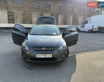 Сірий Кіа Сід, об'ємом двигуна 1.4 л та пробігом 220 тис. км за 6000 $, фото 1 на Automoto.ua