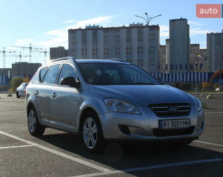 Серый Киа Сид, объемом двигателя 1.59 л и пробегом 275 тыс. км за 5200 $, фото 1 на Automoto.ua