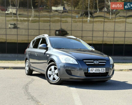 Сірий Кіа Сід, об'ємом двигуна 1.59 л та пробігом 240 тис. км за 5200 $, фото 1 на Automoto.ua