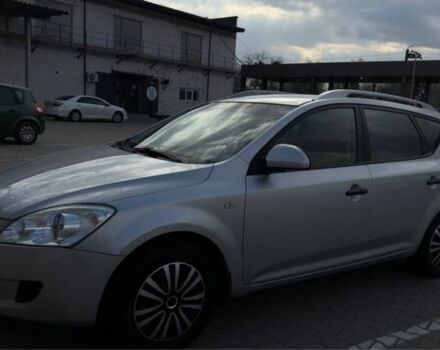 Серый Киа Сид, объемом двигателя 1.6 л и пробегом 189 тыс. км за 5800 $, фото 1 на Automoto.ua