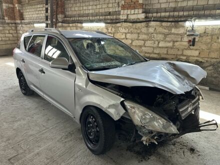 Киа Сид 2008 в Тульчине на Automoto.ua Серый Киа Сид, объемом двигателя 1.6 л и пробегом 281 тыс. км за 1350 $, фото 1 на Automoto.ua