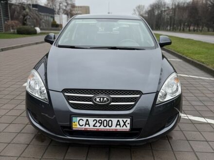 Серый Киа Сид, объемом двигателя 1.4 л и пробегом 95 тыс. км за 6800 $, фото 1 на Automoto.ua