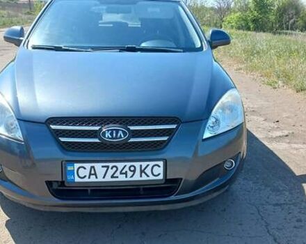 Сірий Кіа Сід, об'ємом двигуна 1.58 л та пробігом 282 тис. км за 6500 $, фото 1 на Automoto.ua