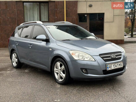 Серый Киа Сид, объемом двигателя 2 л и пробегом 92 тыс. км за 6399 $, фото 1 на Automoto.ua