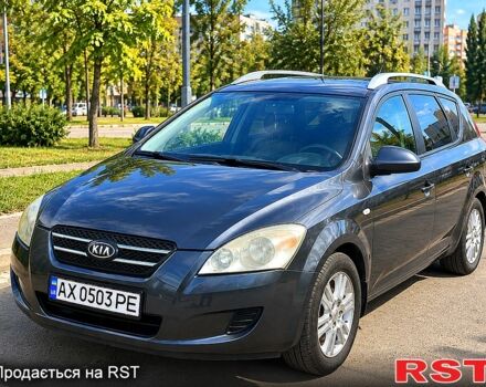 Серый Киа Сид, объемом двигателя 1.6 л и пробегом 200 тыс. км за 4999 $, фото 1 на Automoto.ua