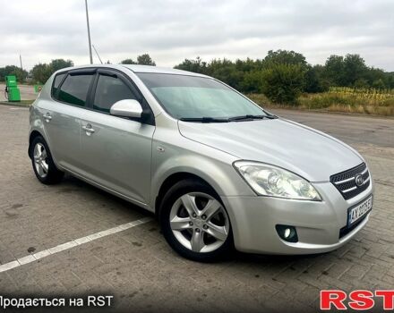 Серый Киа Сид, объемом двигателя 1.6 л и пробегом 170 тыс. км за 5200 $, фото 1 на Automoto.ua