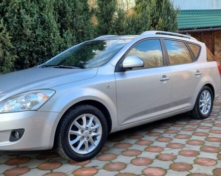 Серый Киа Сид, объемом двигателя 0 л и пробегом 142 тыс. км за 6150 $, фото 1 на Automoto.ua