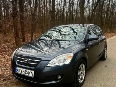 Кіа Сід 2008 у Харкові на Automoto.ua Сірий Кіа Сід, об'ємом двигуна 1.6 л та пробігом 234 тис. км за 5800 $, фото 1 на Automoto.ua