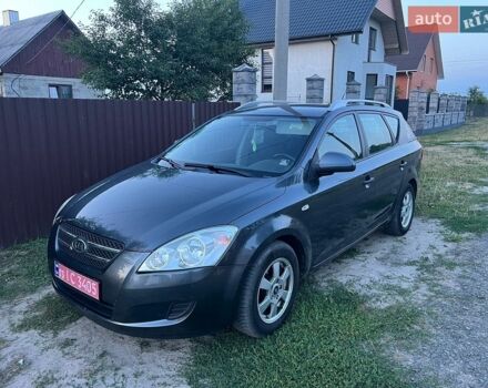 Сірий Кіа Сід, об'ємом двигуна 1.6 л та пробігом 193 тис. км за 4400 $, фото 1 на Automoto.ua