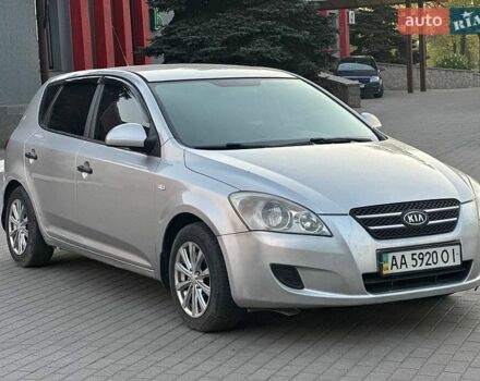 Серый Киа Сид, объемом двигателя 1.39 л и пробегом 246 тыс. км за 4499 $, фото 1 на Automoto.ua