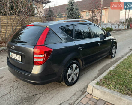 Серый Киа Сид, объемом двигателя 1.59 л и пробегом 249 тыс. км за 6250 $, фото 1 на Automoto.ua