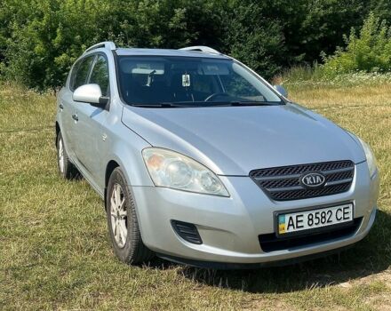 Серый Киа Сид, объемом двигателя 1.59 л и пробегом 190 тыс. км за 3900 $, фото 1 на Automoto.ua