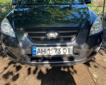 Серый Киа Сид, объемом двигателя 1.4 л и пробегом 164 тыс. км за 5100 $, фото 1 на Automoto.ua
