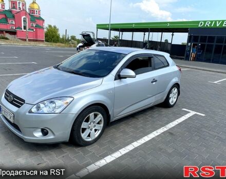 Серый Киа Сид, объемом двигателя 1.4 л и пробегом 204 тыс. км за 4800 $, фото 1 на Automoto.ua