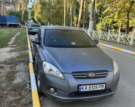 Серый Киа Сид, объемом двигателя 1.6 л и пробегом 280 тыс. км за 4007 $, фото 1 на Automoto.ua