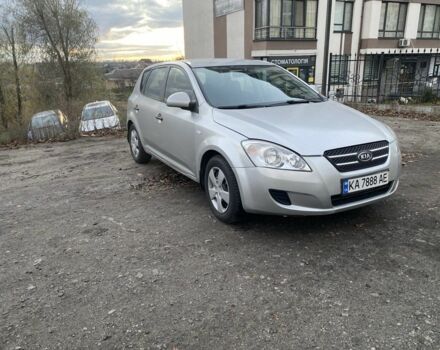 Серый Киа Сид, объемом двигателя 1.4 л и пробегом 225 тыс. км за 2999 $, фото 1 на Automoto.ua