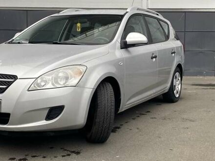 Сірий Кіа Сід, об'ємом двигуна 1.4 л та пробігом 227 тис. км за 5300 $, фото 1 на Automoto.ua