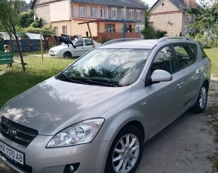 Серый Киа Сид, объемом двигателя 1.6 л и пробегом 175 тыс. км за 5950 $, фото 1 на Automoto.ua