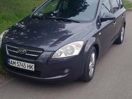 Серый Киа Сид, объемом двигателя 1.6 л и пробегом 248 тыс. км за 5600 $, фото 1 на Automoto.ua