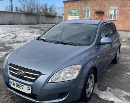 Сірий Кіа Сід, об'ємом двигуна 1.4 л та пробігом 320 тис. км за 5500 $, фото 1 на Automoto.ua