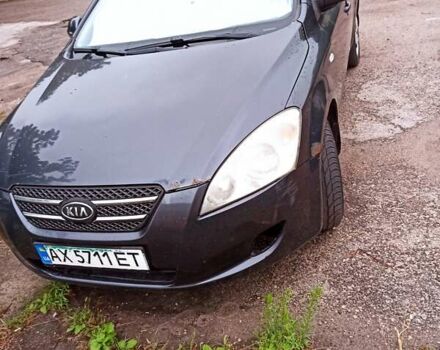 Сірий Кіа Сід, об'ємом двигуна 1.59 л та пробігом 290 тис. км за 3950 $, фото 1 на Automoto.ua
