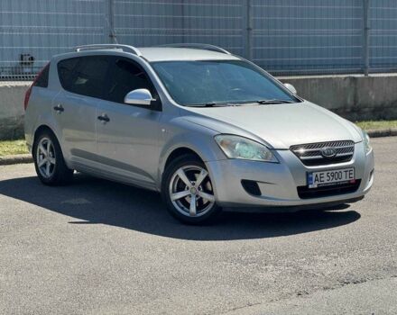Серый Киа Сид, объемом двигателя 1.6 л и пробегом 260 тыс. км за 5400 $, фото 1 на Automoto.ua