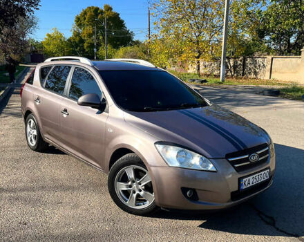 Сірий Кіа Сід, об'ємом двигуна 1.6 л та пробігом 205 тис. км за 6150 $, фото 1 на Automoto.ua