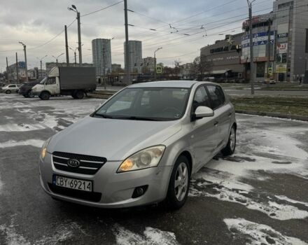 Сірий Кіа Сід, об'ємом двигуна 1.6 л та пробігом 280 тис. км за 2800 $, фото 1 на Automoto.ua