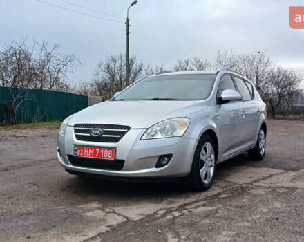 Серый Киа Сид, объемом двигателя 1.4 л и пробегом 217 тыс. км за 5000 $, фото 1 на Automoto.ua