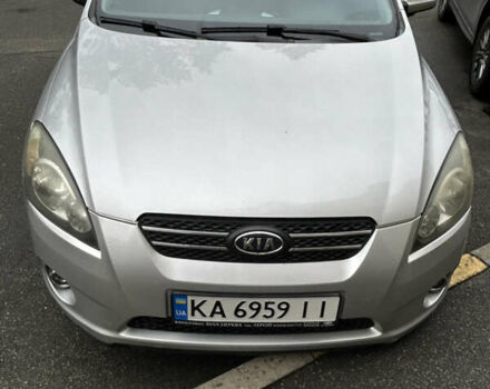 Серый Киа Сид, объемом двигателя 2 л и пробегом 281 тыс. км за 6400 $, фото 1 на Automoto.ua
