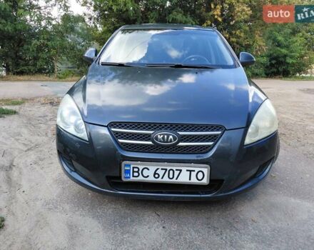 Сірий Кіа Сід, об'ємом двигуна 1.6 л та пробігом 200 тис. км за 5900 $, фото 1 на Automoto.ua