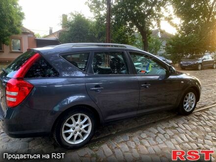 Серый Киа Сид, объемом двигателя 1.6 л и пробегом 266 тыс. км за 5999 $, фото 1 на Automoto.ua