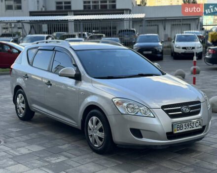 Серый Киа Сид, объемом двигателя 1.6 л и пробегом 184 тыс. км за 5300 $, фото 1 на Automoto.ua