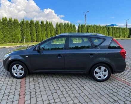 Сірий Кіа Сід, об'ємом двигуна 1.6 л та пробігом 217 тис. км за 5100 $, фото 1 на Automoto.ua
