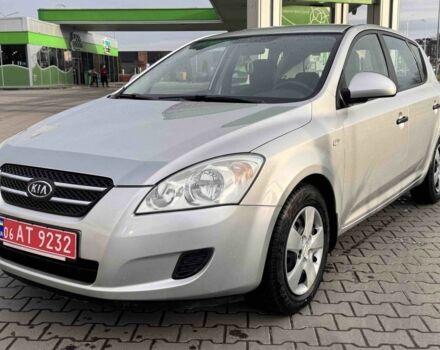 Сірий Кіа Сід, об'ємом двигуна 1.6 л та пробігом 216 тис. км за 5900 $, фото 1 на Automoto.ua