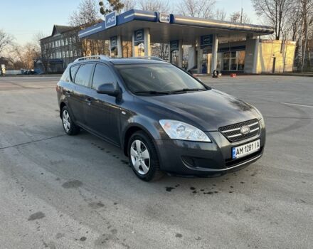 Серый Киа Сид, объемом двигателя 1.6 л и пробегом 240 тыс. км за 5800 $, фото 1 на Automoto.ua