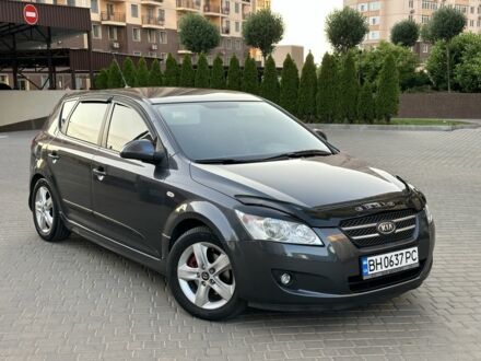 Киа Сид 2008 в Одессе на Automoto.ua Серый Киа Сид, объемом двигателя 2 л и пробегом 124 тыс. км за 7500 $, фото 1 на Automoto.ua