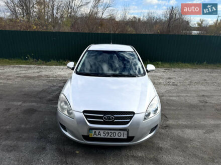Кіа Сід 2008 у Павлограде на Automoto.ua Сірий Кіа Сід, об'ємом двигуна 1.4 л та пробігом 356 тис. км за 4299 $, фото 1 на Automoto.ua