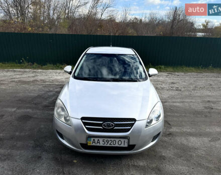 Сірий Кіа Сід, об'ємом двигуна 1.4 л та пробігом 356 тис. км за 4299 $, фото 1 на Automoto.ua