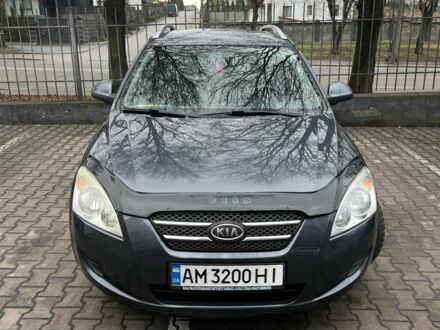 Серый Киа Сид, объемом двигателя 1.6 л и пробегом 274 тыс. км за 5400 $, фото 1 на Automoto.ua