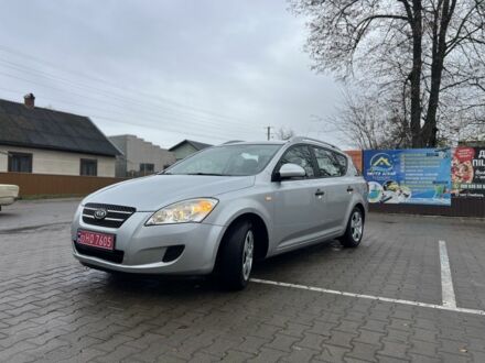 Серый Киа Сид, объемом двигателя 1.6 л и пробегом 262 тыс. км за 5300 $, фото 1 на Automoto.ua
