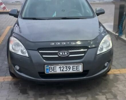 Серый Киа Сид, объемом двигателя 1.6 л и пробегом 360 тыс. км за 5516 $, фото 1 на Automoto.ua
