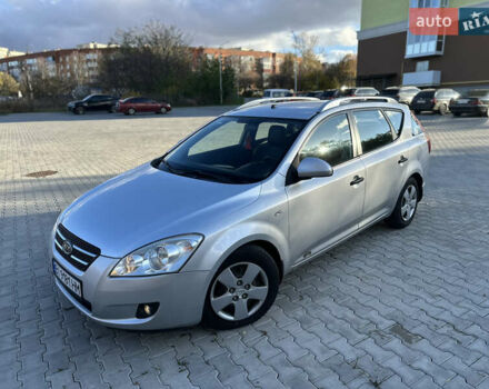Кіа Сід 2009 у Полтаві на Automoto.ua Сірий Кіа Сід, об'ємом двигуна 1.99 л та пробігом 187 тис. км за 5300 $, фото 1 на Automoto.ua